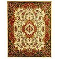 Safavieh Handmade Classic Juliette Ivory/ Green Wool Rug (8'3 x 11')
