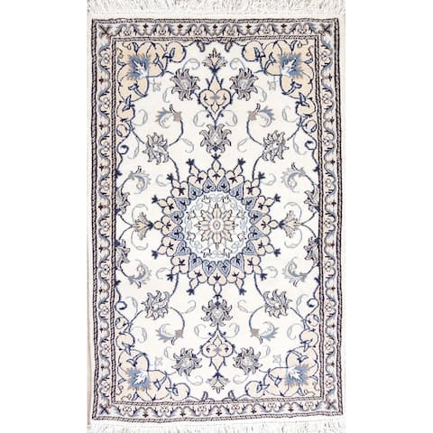 Nain Medallion Hand Knotted Wool Carpet Traditional Persian Area Rug - 4'8" x 2'11"