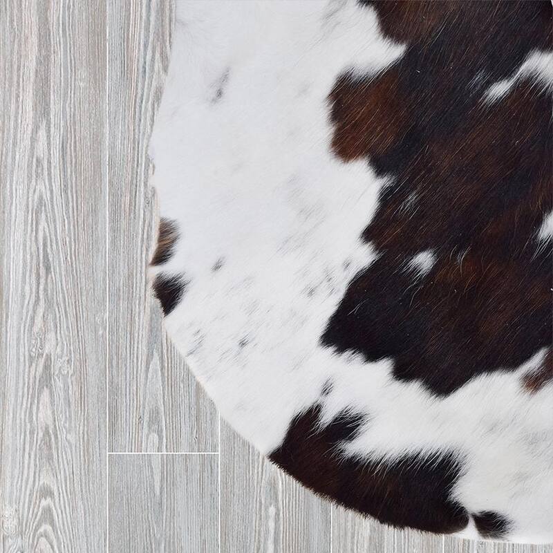 Carbon Loft Leica Cowhide Rug - 6' x 7'