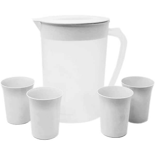 Set of Plastic Pitcher Beverage Water Jug with 4 Nesting Plastic Cups Leak  Proof Spill Proof Lid - Bed Bath & Beyond - 29441322