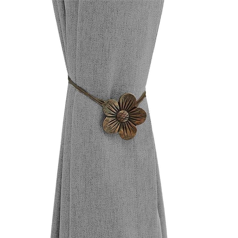 Bad Students Merida Flower Shape Magnetic Curtain Tie backs (Set of 2)