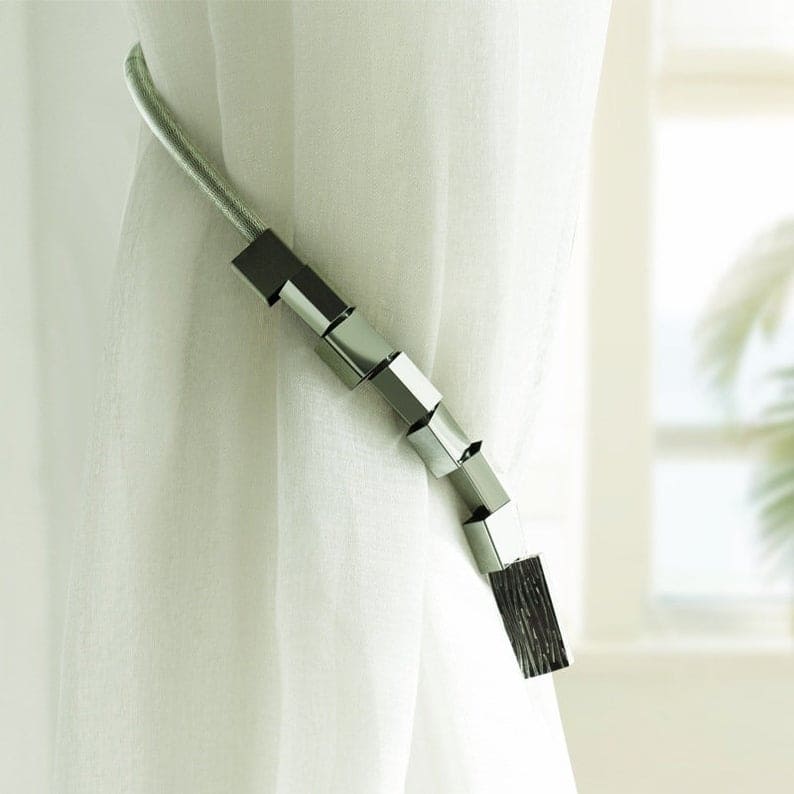 Pitman Magnetic Curtain Tie backs (Set of 2) - Black