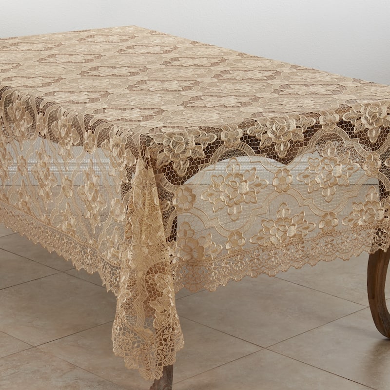 Quatrefoil Vintage Lace Tablecloth - 67 x 120