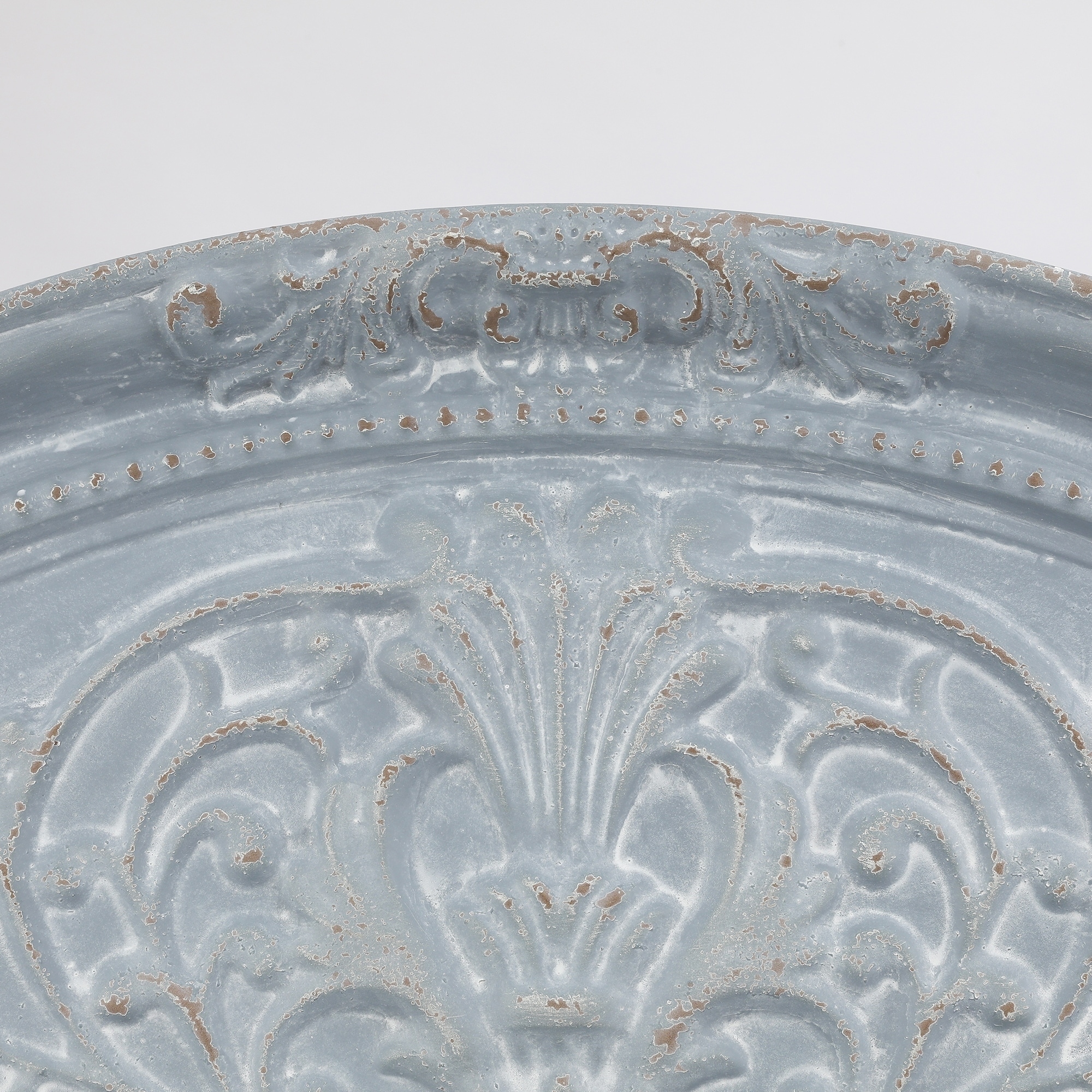 Shop Metal Grey Medallion Wall Decor Overstock 29473753