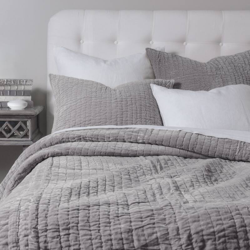 Cottage Home Evan Silver Quilt - Queen