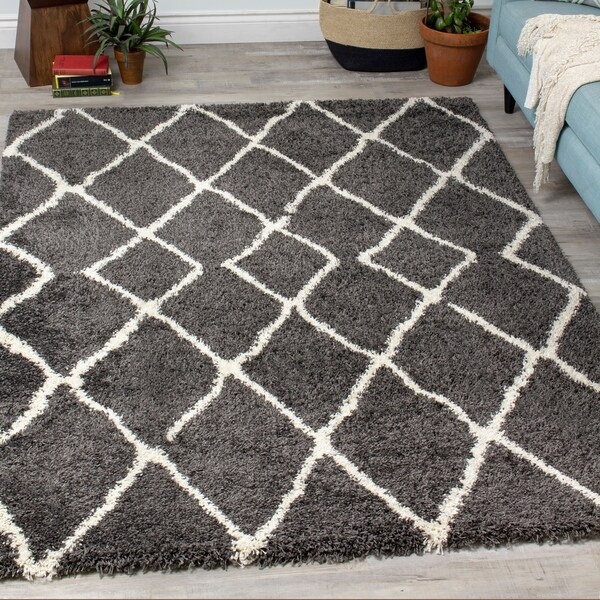 Leilo Black Cream Lattice Rug - 5'3" x 7'7"