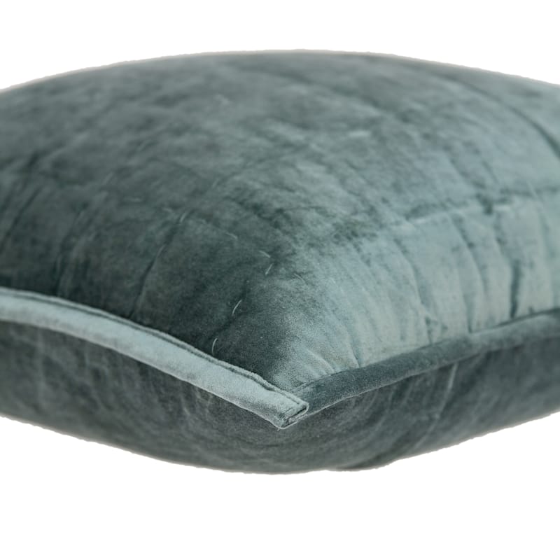 Parkland Collection Tusha Transitional Sea Foam Solid Quilted Pillow Cover With Poly Insert