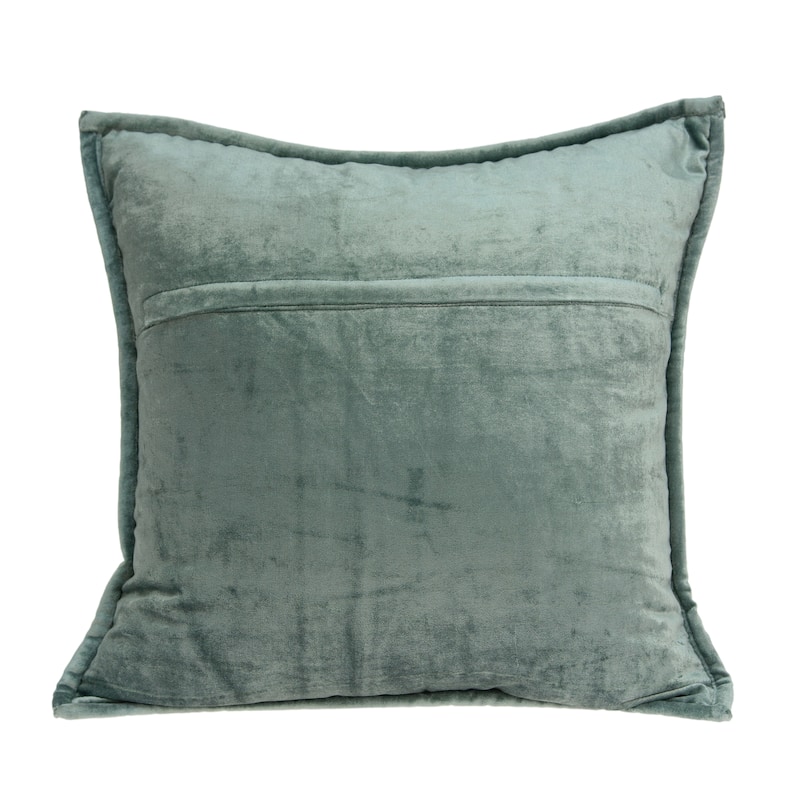 Parkland Collection Tusha Transitional Sea Foam Solid Quilted Pillow Cover With Poly Insert