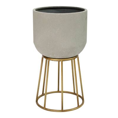 Stratton Home Decor Soho Metal Plant Stand