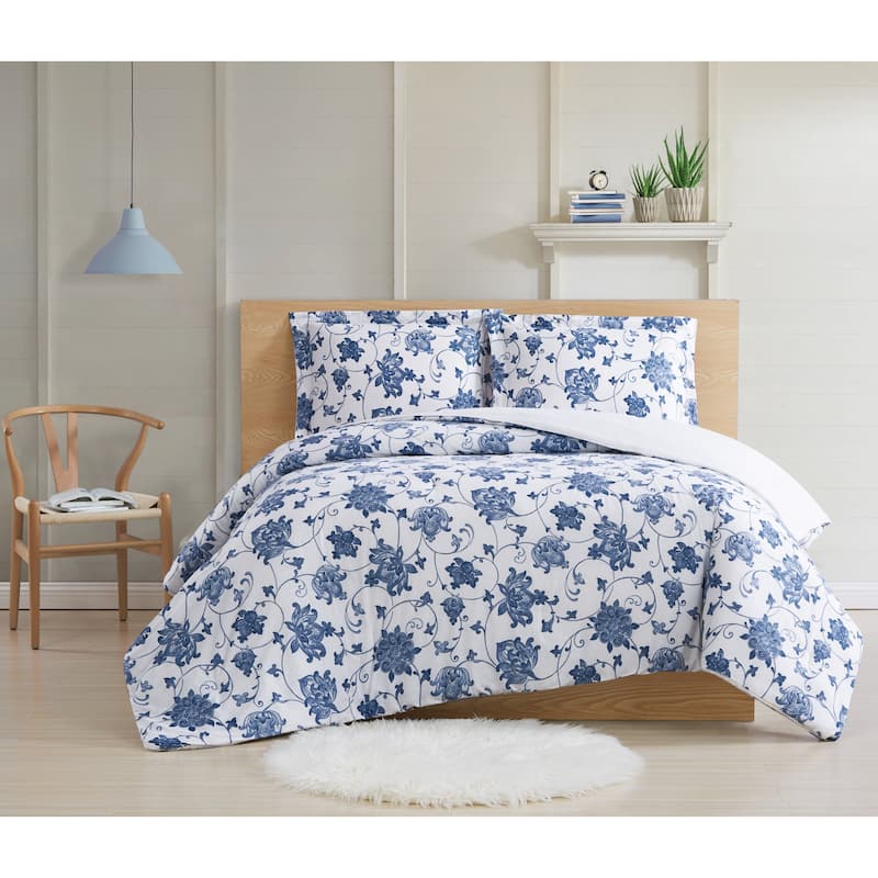 Cottage Classics Estate Bloom 3 Piece Comforter Set - Full/Full/Queen - 3 Piece