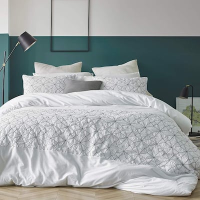 Divinity Textured Oversized Comforter