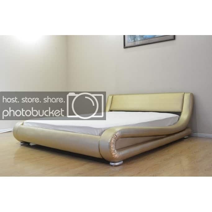 Greatime B1070 Contemporary Upholstered Platform Bed