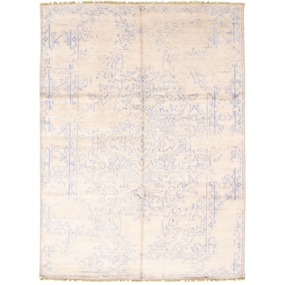 Hand-knotted Jules Ushak Beige Rug - 7'1 x 9'10/7'1" x 9'10"