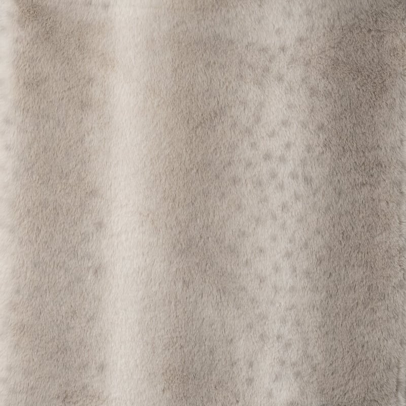 F. Scott Fitzgerald's Luxurious Faux-Fur Flapper Wrap