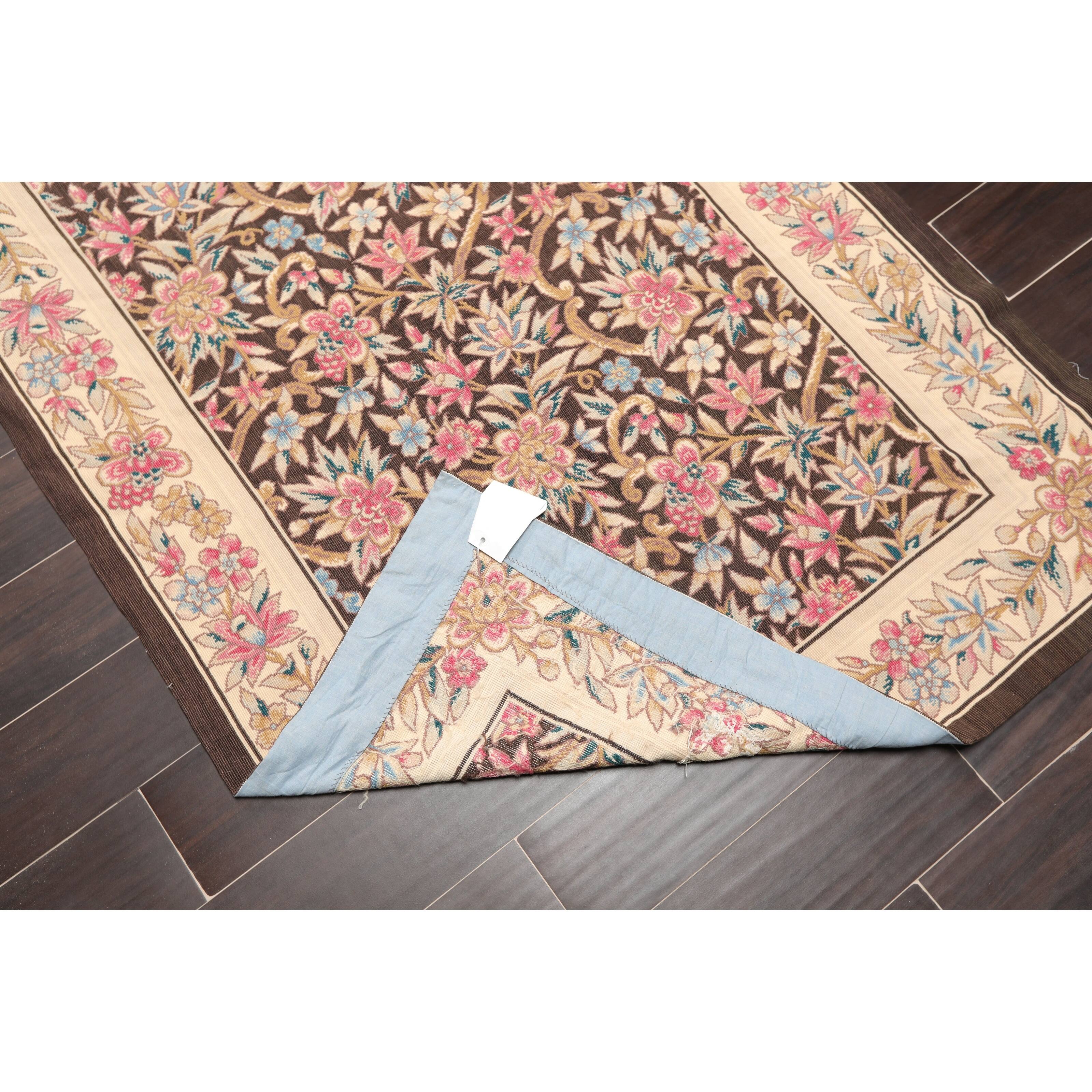 Hand Woven Floral French Aubusson Needlepoint Area Rug (4'x6') 4' x 6