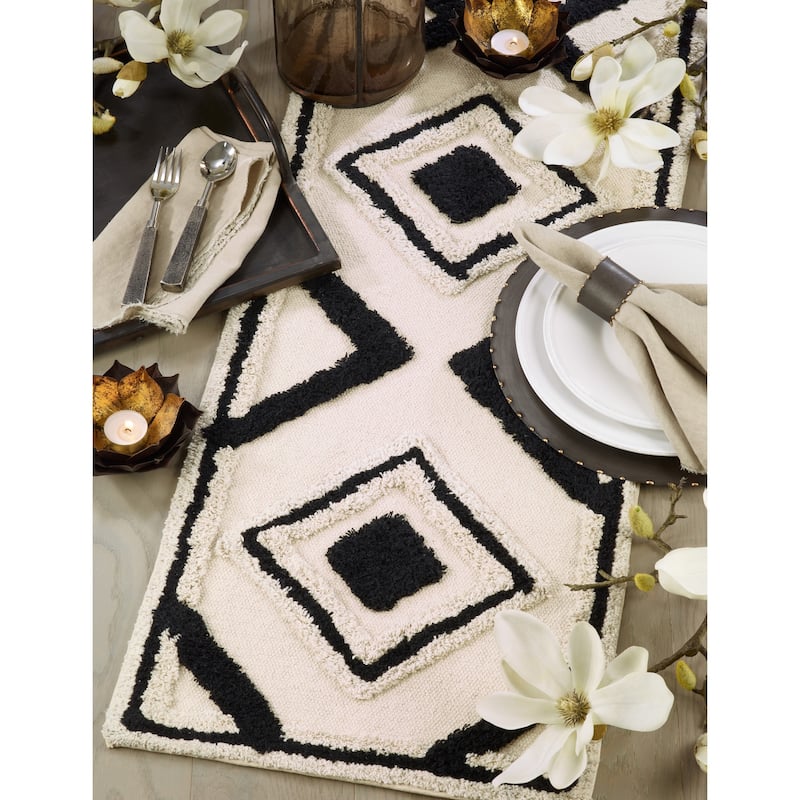 Shag Diamond Design Table Runner