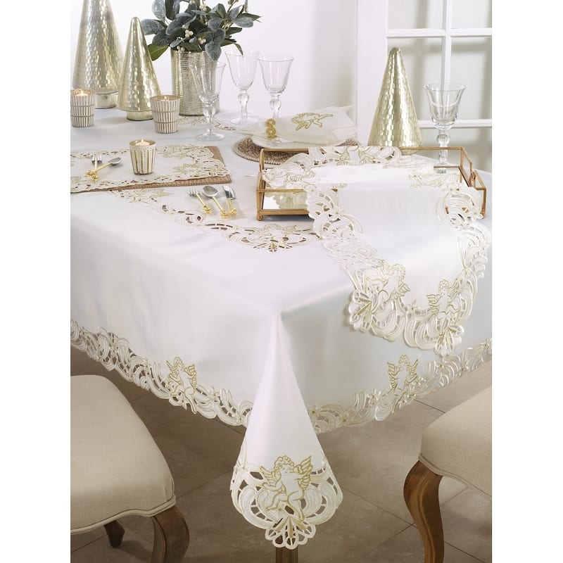 Embroidered Napkin With Cupid Design (Set of 4)
