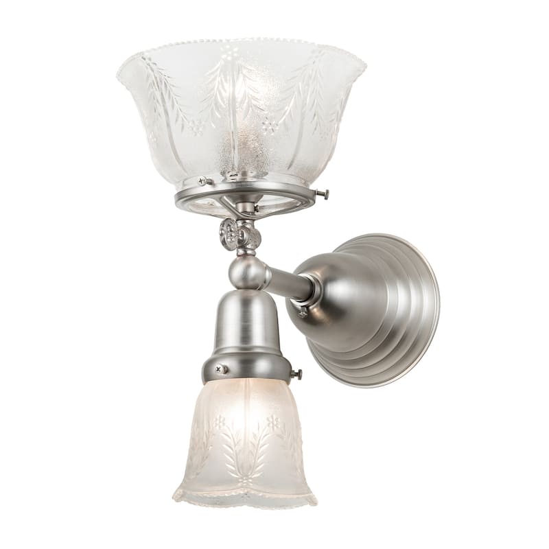7.5"W Revival Auburn Wreath & Garland 2 LT Gas & Electric Wall Sconce
