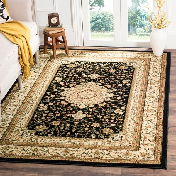 Safavieh Lyndhurst Traditional Oriental Black/Ivory Rug - 8' x 11'