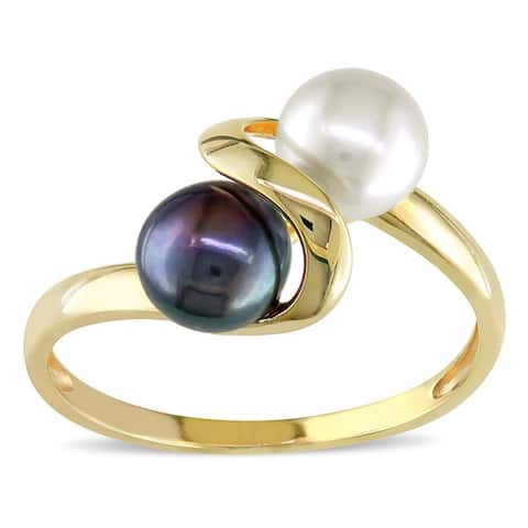 Miadora 10k Yellow Gold Black and White Cultured Freshwater Pearl Bypass Ring (5.5 - 6mm)