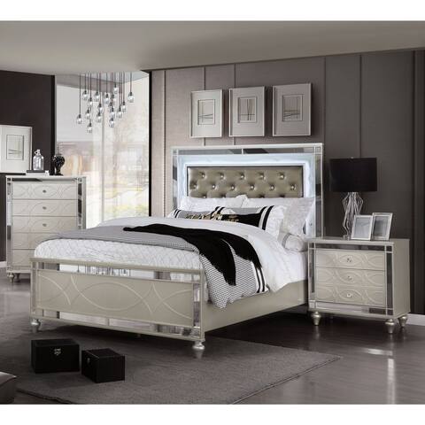 Furniture of America Brian Traditional 3-piece Bedroom Set with LED