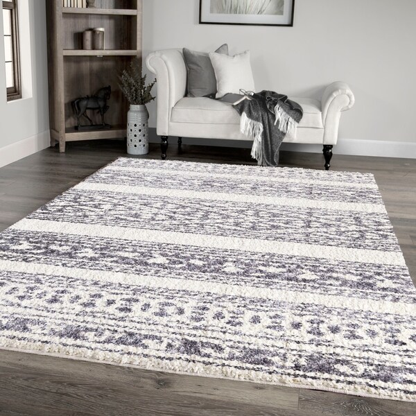 Palmetto Living Jennifer Adams Cotton Tail Tribal Stripe Grey Area Rug - 6'7" x 9'6"
