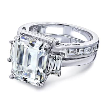 Annello by Kobelli Echo 14k White Gold 5.90 Carats TGW 3-Stone Emerald Moissanite and Baguette Diamond Bridal Rings Set.