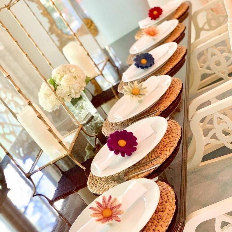 The Curated Nomad Thrift Handmade Felt Daisy Napkin Rings (Set of 6)