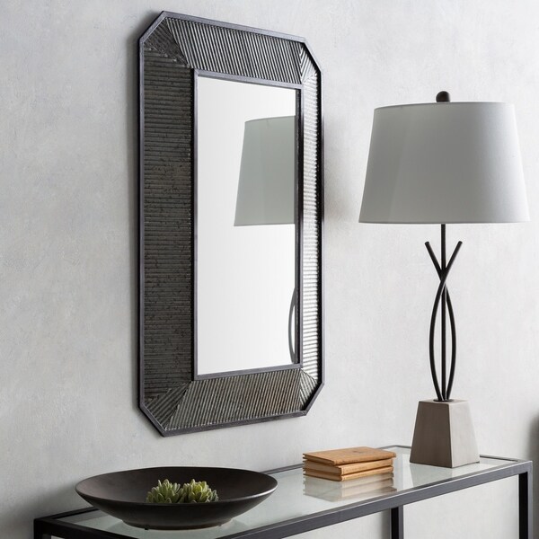 Marin Farmhouse Faceted Metal 24 x 36-inch Mirror - 24.25" x 36.25"