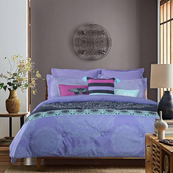 Shop Studio8 Brand Posey Medallion Printed 8 Piece Comforter Set