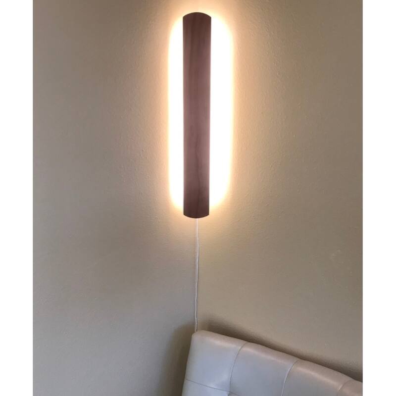Solid Oak Hover Plank Corner/Wall Accent Light, Plug-In 24"h, by Home Concept