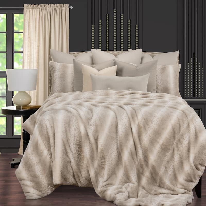 Siscovers Bernard Leopard Print Faux-Fur Duvet Set