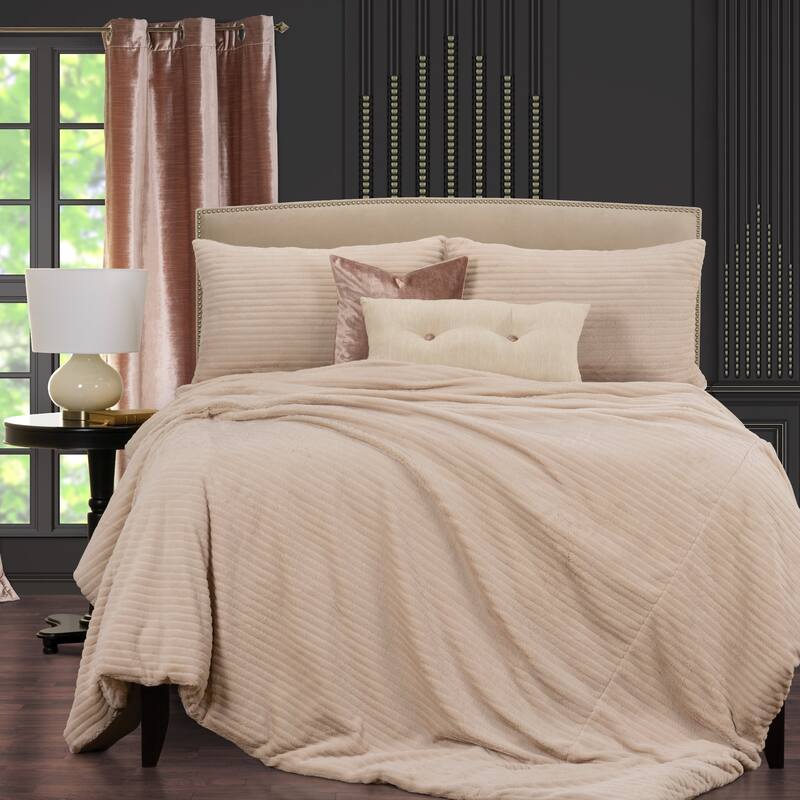 F. Scott Fitzgerald Arm In Arm Luxury Duvet Cover and Insert Set