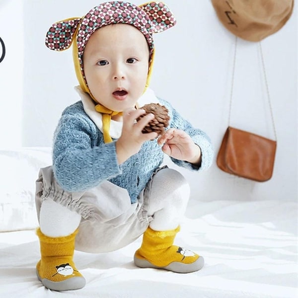 Winter shoes baby warm booties newborn baby shoes toddler shoe knitted slippers