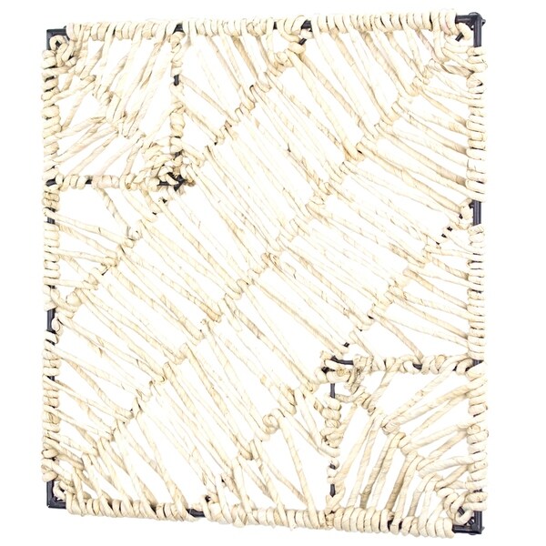 Metal & Woven Natural Corn Husk Wall Decor (18" x 18")