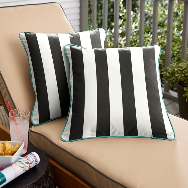 Forest green outdoor pillows hot sale