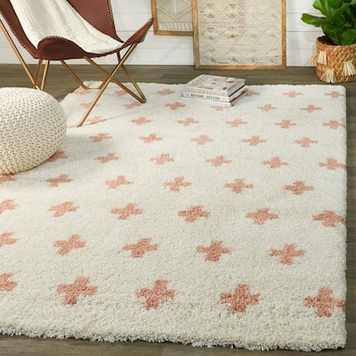 Taylor & Olive Parralena Peach Geometric Shag Rug