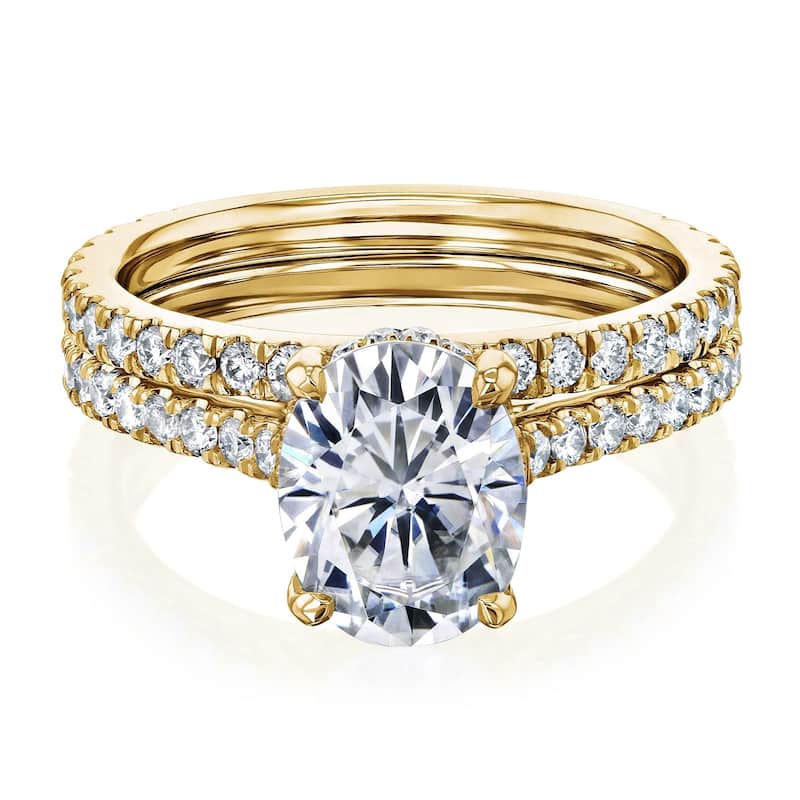 Annello by Kobelli 14k Gold 2.1ct Oval Moissanite and 4/5ct Diamond Drop Halo Comfort Fit Bridal Set (GH/VS, GH/I).