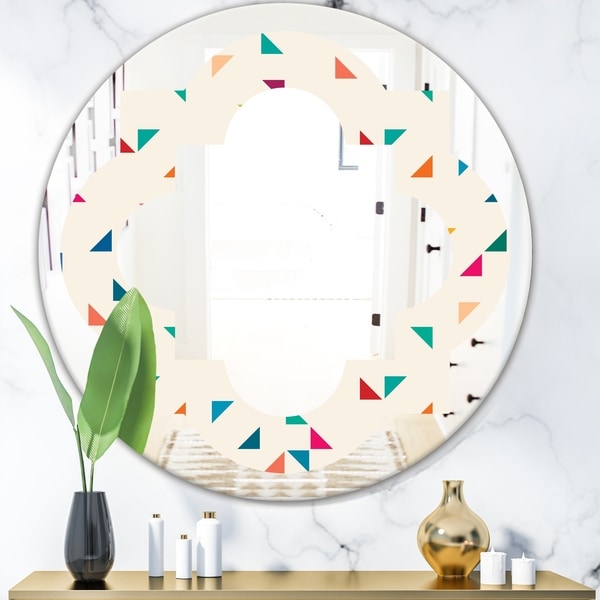 Designart 'Abstract Triangular Retro Pattern I' Modern Round or Oval Wall Mirror - Quatrefoil - Multi