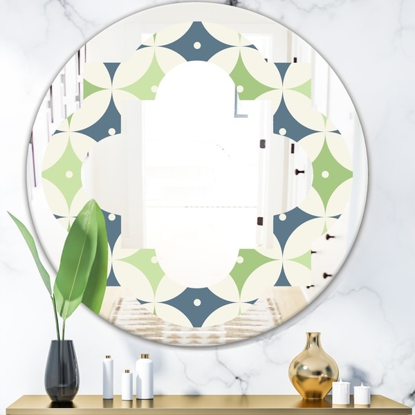 Designart 'Retro Geometric Design V' Modern Round or Oval Wall Mirror - Quatrefoil