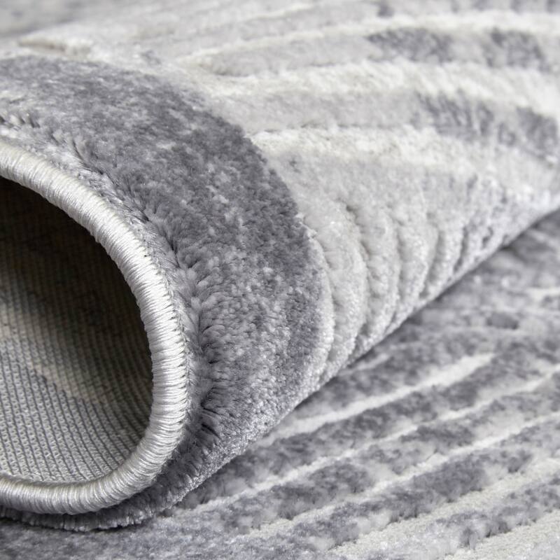 Nicole Miller Modern Geometric Area Rug