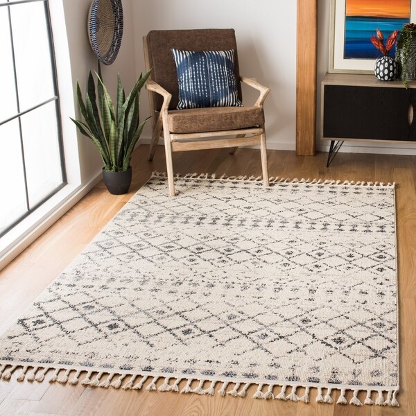 Safavieh Marrakech Anni Traditional Oriental Rug- - 5'3" x 7'6"