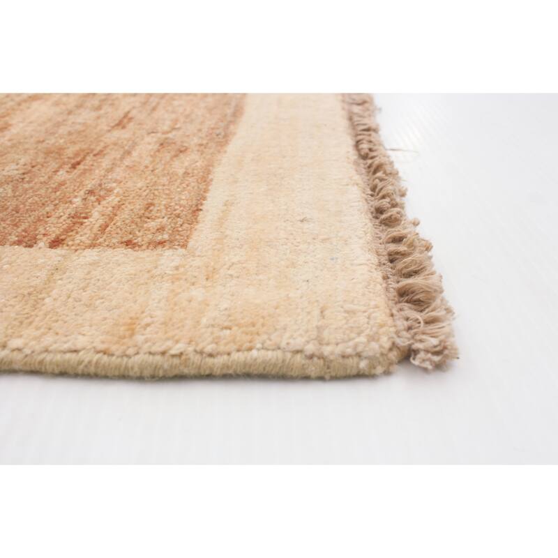 Hand-knotted Peshawar Ziegler Beige Wool Rug - 5'0" x 5'1" Square/5'0 x 5'1