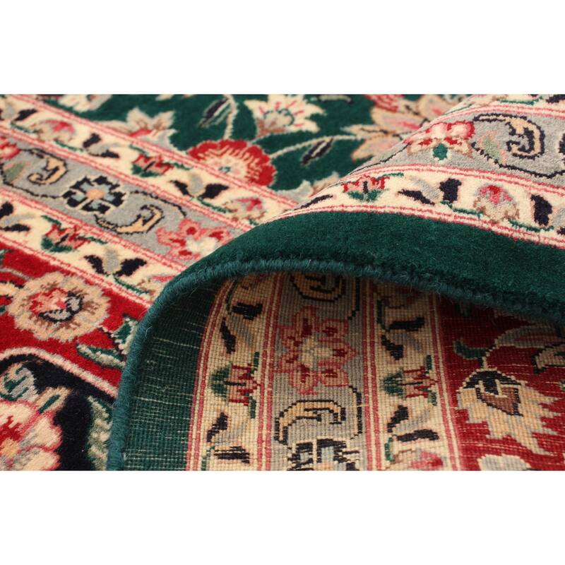 Handknotted Pako Persian Green Wool Rug 9'1 x 12'4/9'1" x 12'4