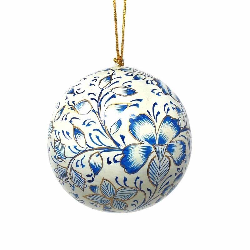 Handpmade Papier Mache Hanging Ball Christmas Ornament (India)