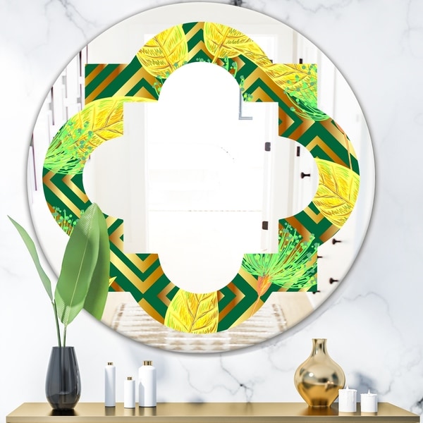 Designart 'Tropical Gold Luxury Pattern II' Modern Round or Oval Wall Mirror - Quatrefoil