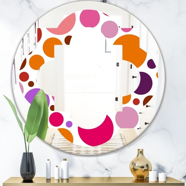 Designart 'Abstract Geometric Circular Retro II' Modern Round or Oval Wall Mirror - Quatrefoil