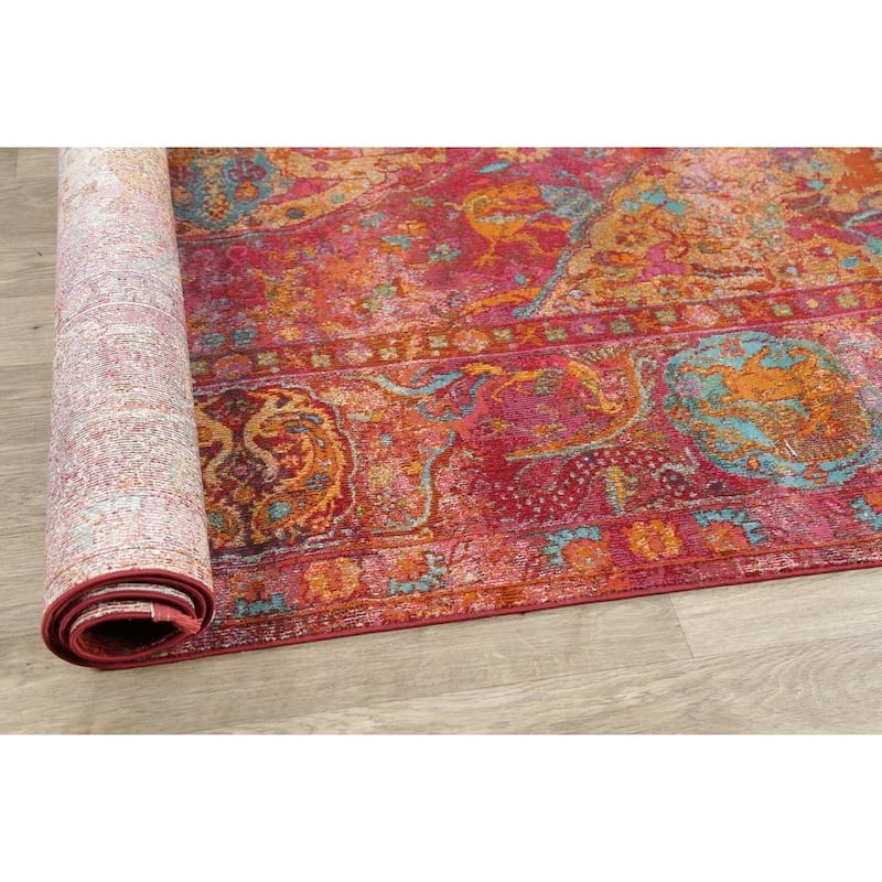 Hunting Design Animal Pictorial Distressed Oriental Heat-Set Area Rugs