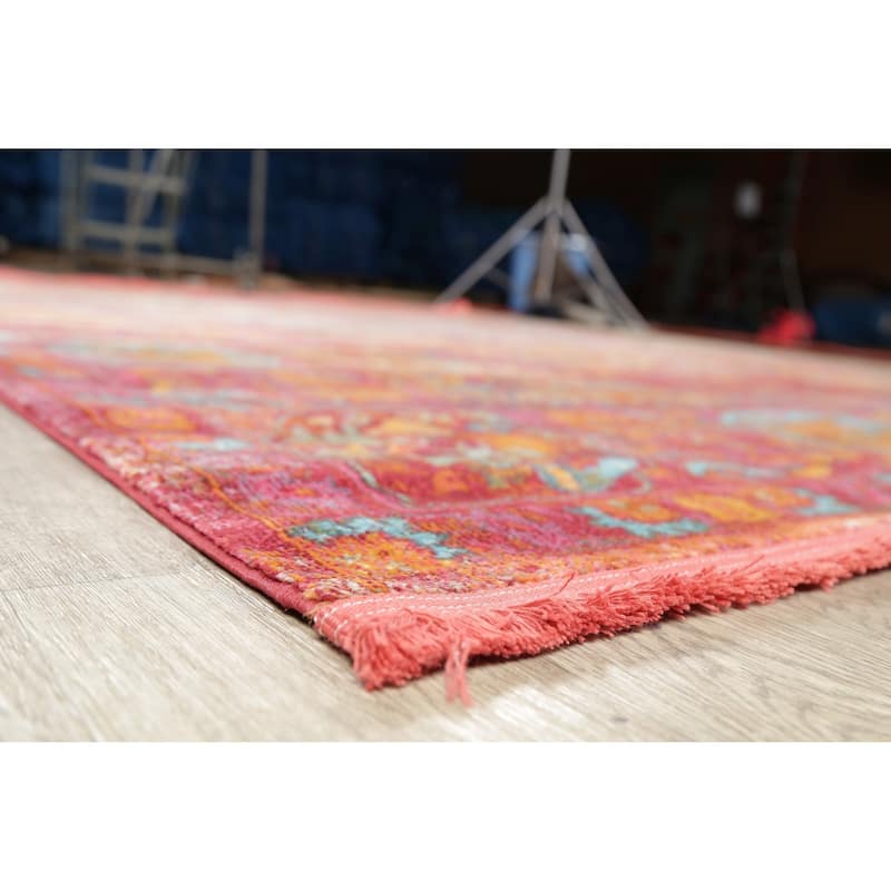 Hunting Design Animal Pictorial Distressed Oriental Heat-Set Area Rugs