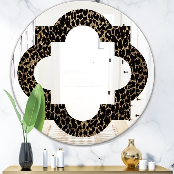 Designart 'Leopard Fur Safari V' Modern Round or Oval Wall Mirror - Quatrefoil